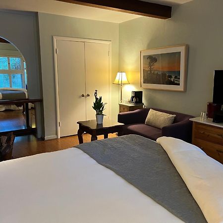 Carmel Garden Inn Exteriér fotografie